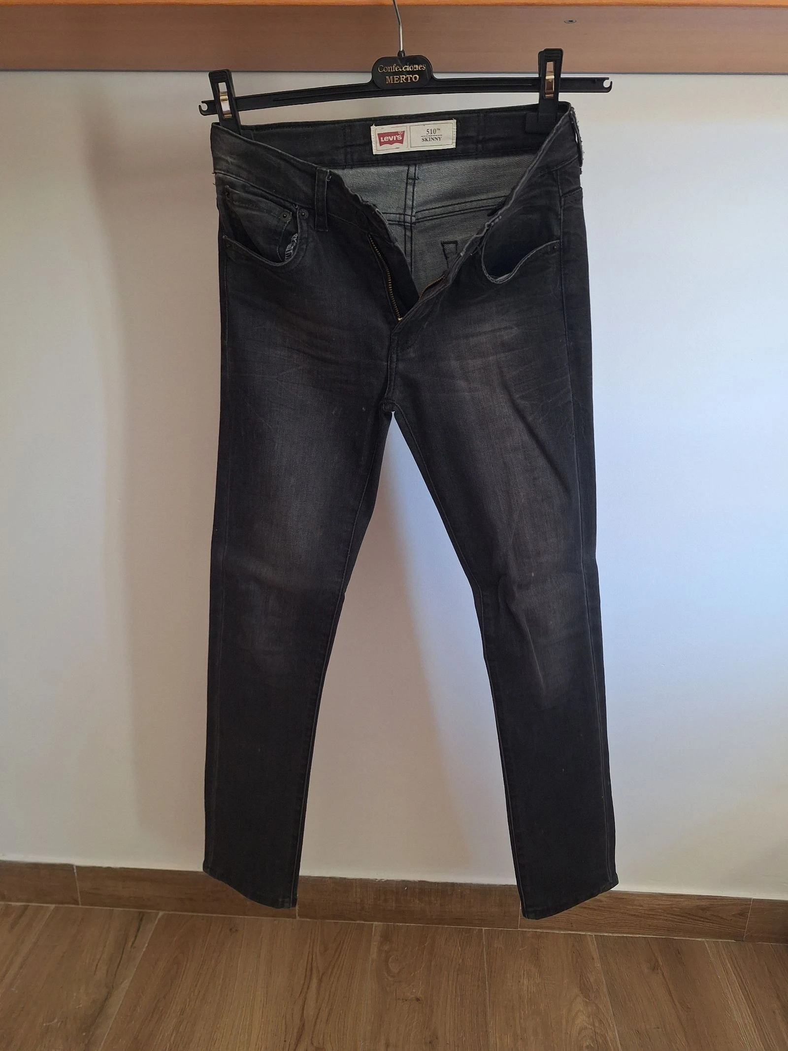 Pantalones vaqueros Levis 